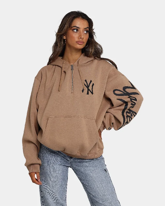 New Era New York Yankees Sleeve Script Hoodie Khaki/Black Hoodie with Contrast Stitching Detailed Premium New Era New York Yankees Sleeve Script Hoodie Khaki/Black Hoodie with Contrast Stitching Detailed Premium