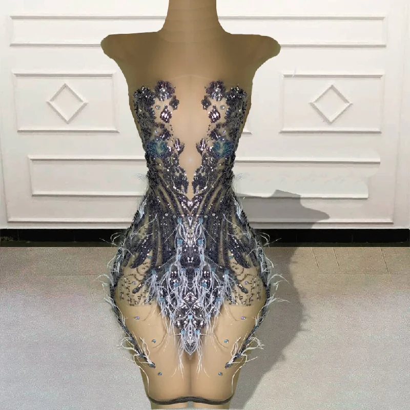 Sexy Black Girls Sheer Short Prom Dresses Sparkly Sequin Feathers Women Custom Mini Cocktail Gowns for Birthday Party Sexy Black Girls Sheer Short Prom Dresses Sparkly Sequin Feathers Women Custom Mini Cocktail Gowns for Birthday Party