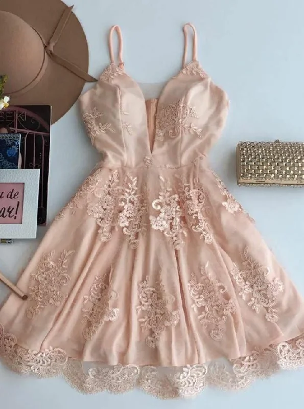 A-Line Spaghetti Straps Prom Dresses,Short Tulle Homecoming Dress with Appliques DM493 A-Line Spaghetti Straps Prom Dresses,Short Tulle Homecoming Dress with Appliques DM493