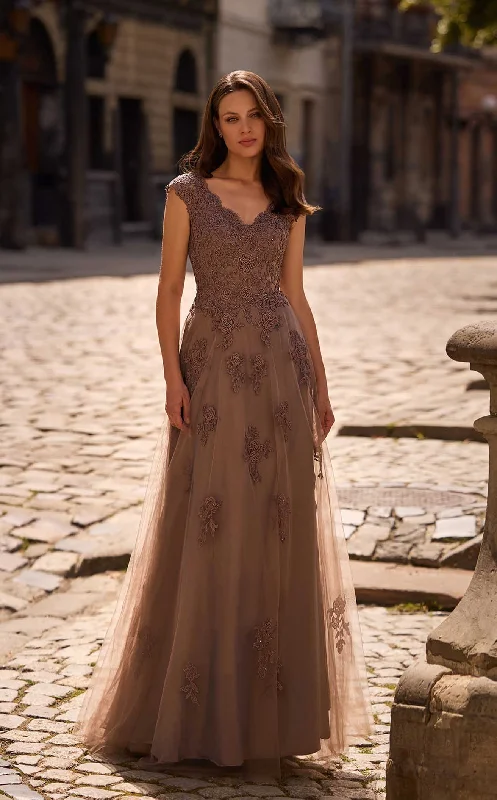 La Femme 26942CL Dress