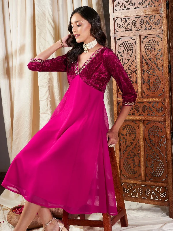 Lyush Women Fuchsia Embroidered V-Neck Dress