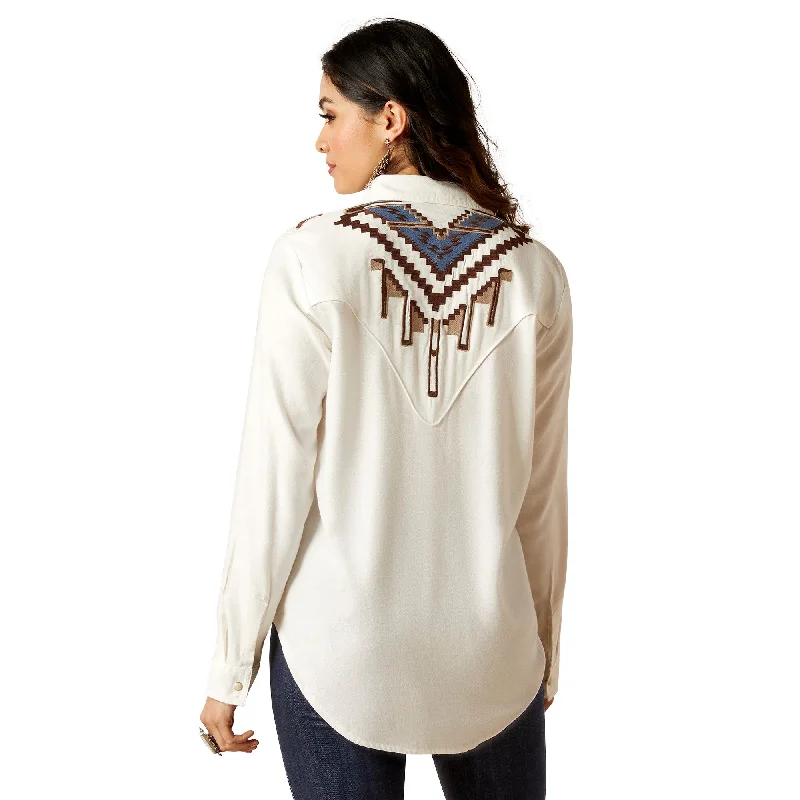 Ariat Ladies Chimayo Trujillo Sea Salt Western Snap Shirt 10046286 Graphic Embroidered Appliqued Ariat Ladies Chimayo Trujillo Sea Salt Western Snap Shirt 10046286 Graphic Embroidered Appliqued