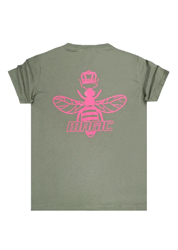 Κοντομάνικη μπλούζα Magic bee - MB2418 - back logo tee ανοιχτό χακί Faux Fur Fabric Real Fur Fabric Shearling Fabric