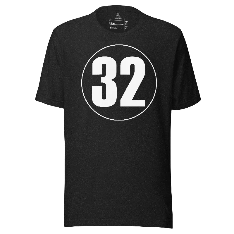 Unisex t-shirt: White on Black 32 Elegant Classic Vintage